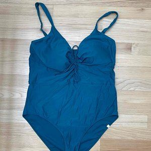 Summersalt Cinched One-Piece - Seaweed in Size 16